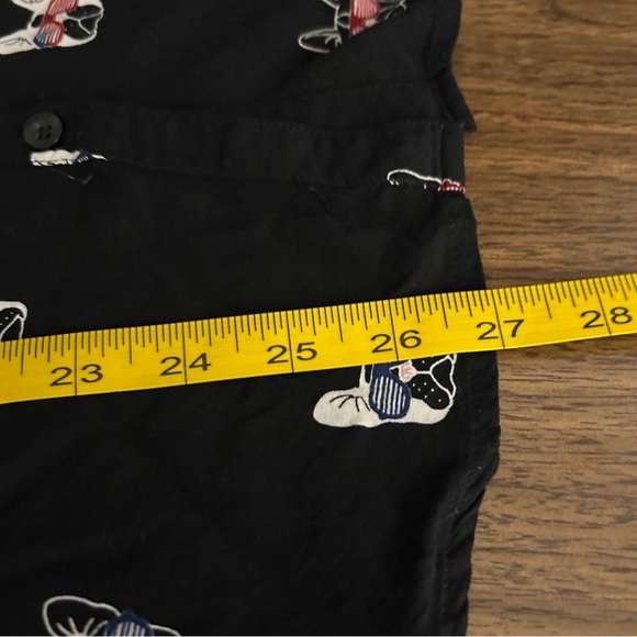 ❤️ Torrid Black Button Down Shirt with Bulldog Print - Picture 9 of 9